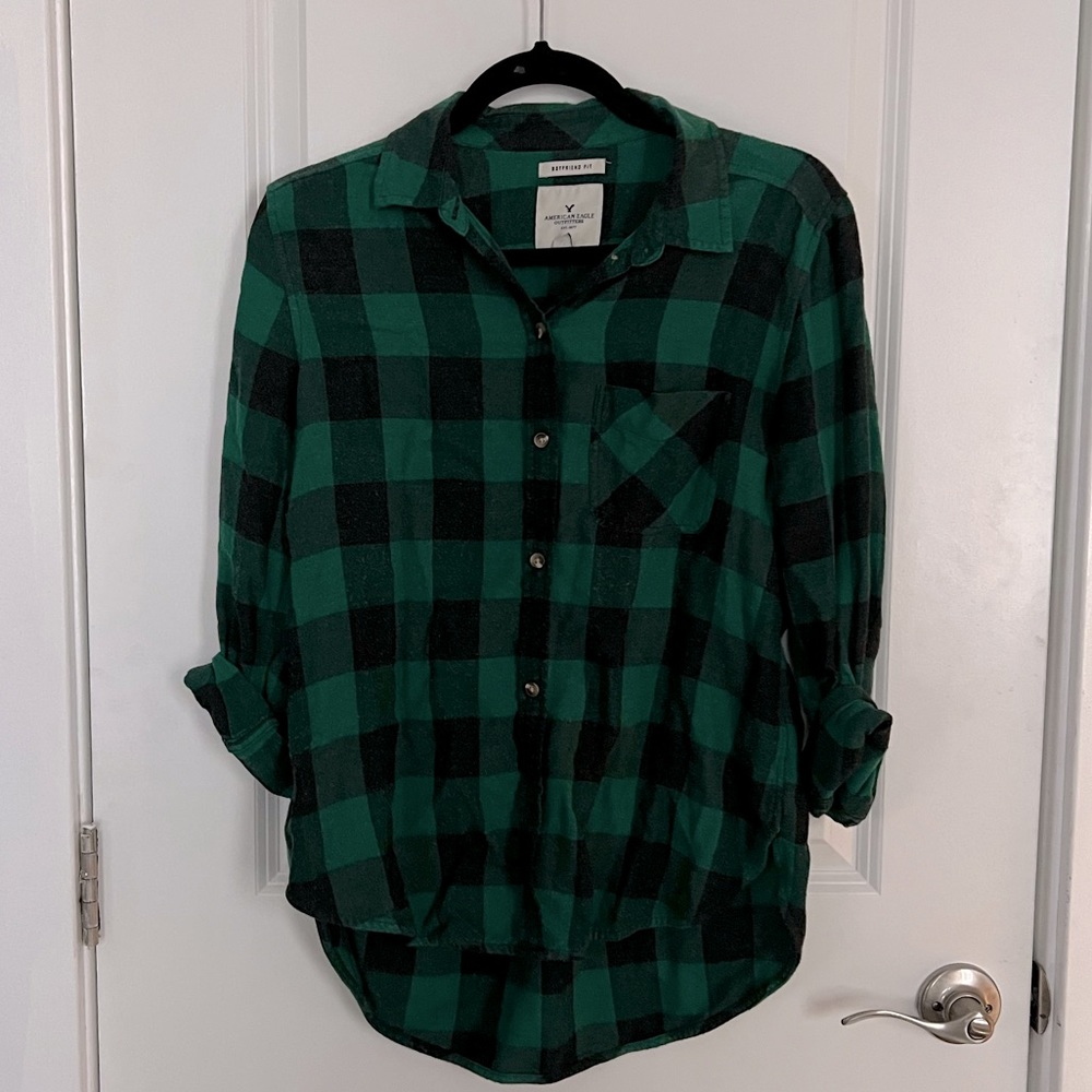 American Eagle plaid button down. Boyfriend fit